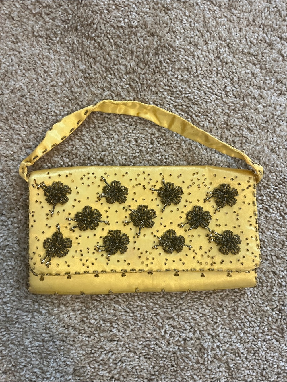 La Regale LTD Vintage Clutch